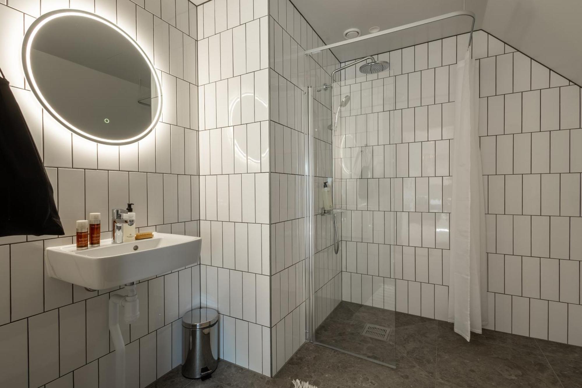 Superior Apartment,1599047597:JPEG